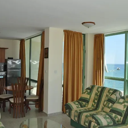 Kabakum Beach Ξενοδοχείο με διαμερίσματα Golden Sands