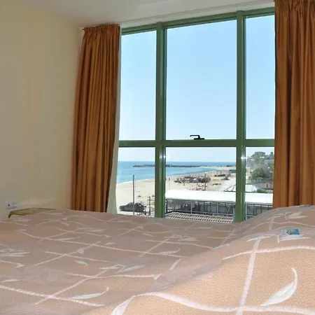 Ξενοδοχείο με διαμερίσματα Kabakum Beach Golden Sands
