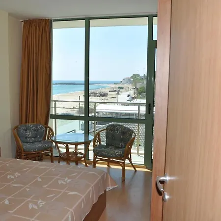Ξενοδοχείο με διαμερίσματα Kabakum Beach