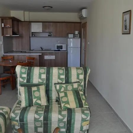 Kabakum Beach Aparthotel 2*